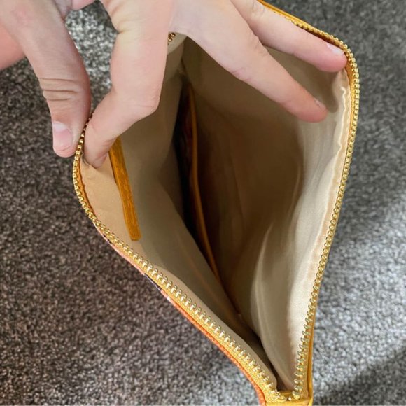 Cute Bag - Picture 2 of 2